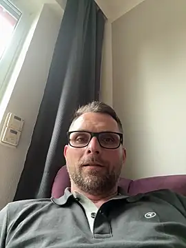 Snapshot of Perry_devot chatting on 29, 5, 2026 Perry devot online show from 29, 5, 2026
