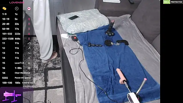 Snapshot of Arnaudvibre chatting on 17, 11, 2025 Arnaudvibre online show from 17, 11, 2025