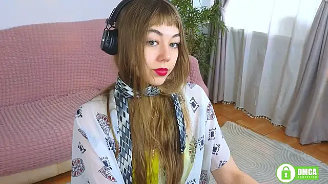 Hello Vivienne online show from 20, 9, 2025