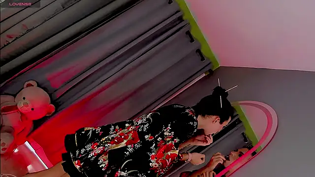 gatitavenecis online show from 28, 1, 2025