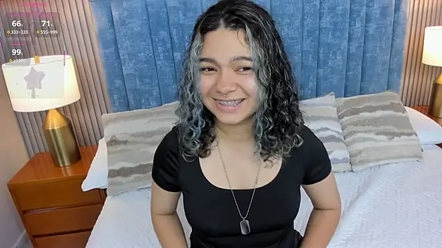 pretty sunlight  online show from 10, 4, 2026