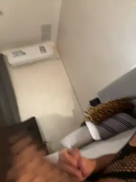 sameQ8 online show from 6, 11, 2025