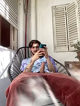 Tomito14 online show from 10, 9, 2025