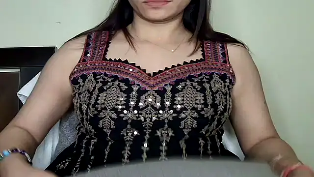 MIss-Naina online show from 29, 11, 2025