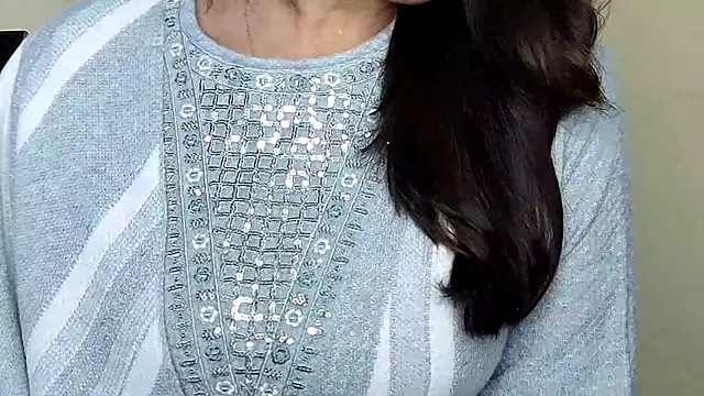 MIss-Naina online show from 22, 12, 2025