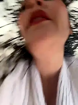 Elizabeth Dupont online show from 13, 9, 2025