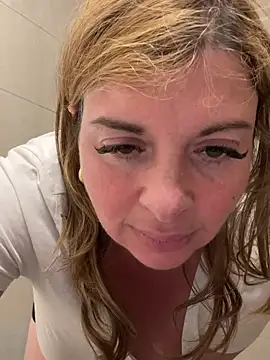 Snapshot of Lombada chatting on 31, 3, 2026 Lombada online show from 31, 3, 2026