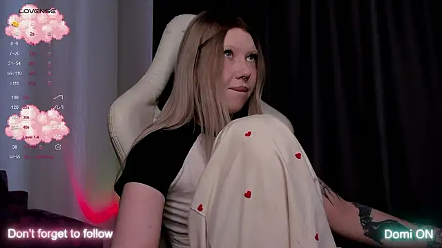 takeyourmolly online show from 14, 3, 2026