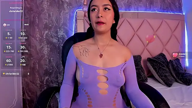 AntonellaQueenn online show from 29, 1, 2025