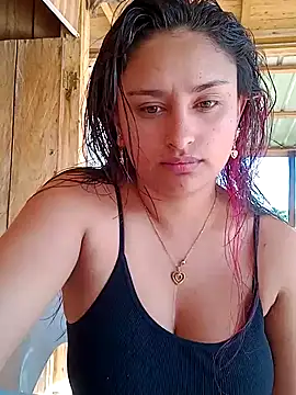 Snapshot of sariitha_sw chatting on 18, 1, 2025 sariitha sw online show from 18, 1, 2025