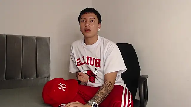 alex-lover online show from 15, 2, 2025