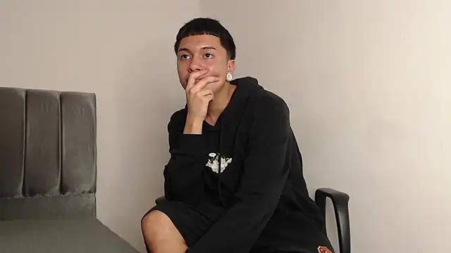 alex-lover online show from 21, 3, 2025