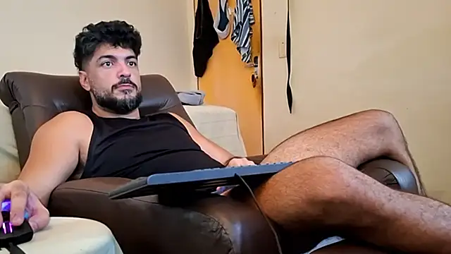 Snapshot of LUH133 chatting on 16, 1, 2026 LUH133 online show from 16, 1, 2026