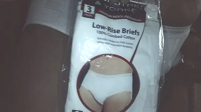 Snapshot of briefsguy4life@xh chatting on 13, 2, 2025 briefsguy4lifexh online show from 13, 2, 2025