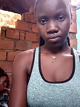 Black juicy24 online show from 15, 9, 2025