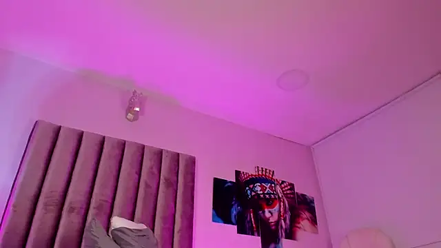 Isabella Flowers online show from 7, 7, 2026