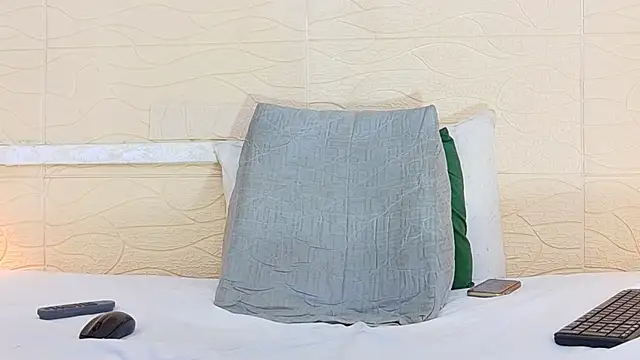 Chocolatte bar online show from 18, 3, 2025