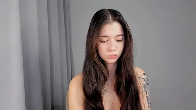 Butterflys1268 online show from 19, 11, 2025