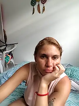 Scarlett-Leh online show from 14, 12, 2025