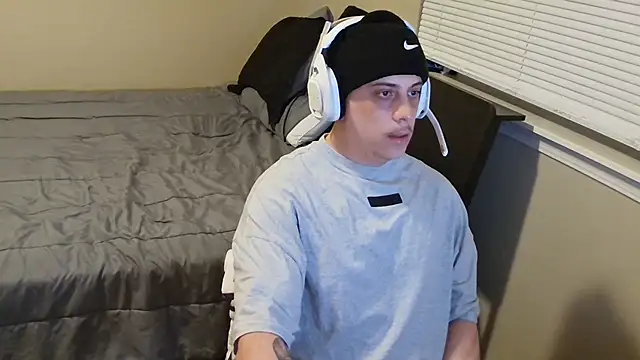 cumwithkash online show from 24, 2, 2025