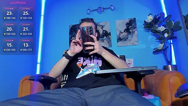  hairybeard  online show from 15, 9, 2025