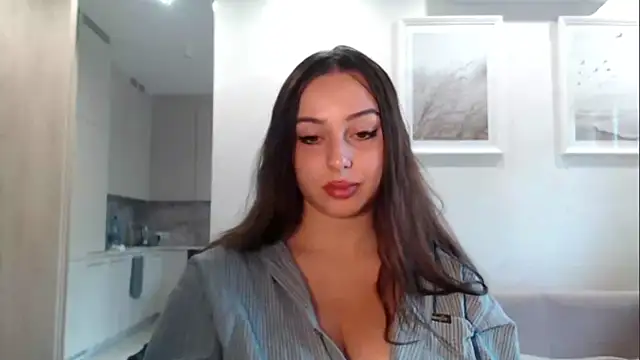 courtneyPerfect online show from 23, 9, 2025