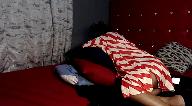 Foxybrownxx1 online show from 7, 3, 2025