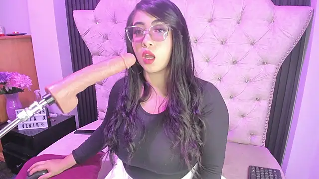 Sexy cristall  online show from 9, 2, 2026