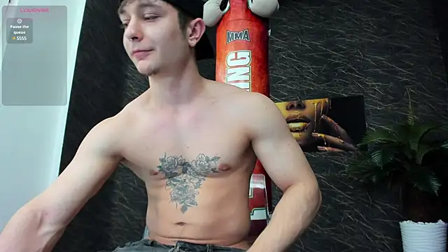 leonardsmith01 online show from 5, 1, 2025