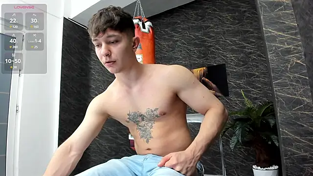 leonardsmith01 online show from 24, 1, 2025