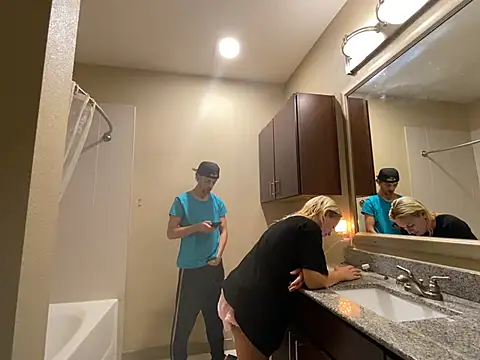 girlfriendmissy online show from 5, 1, 2025