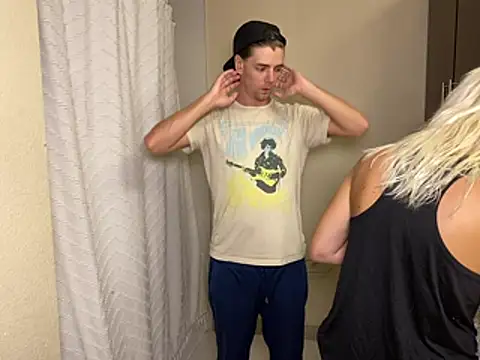 girlfriendmissy online show from 14, 2, 2026