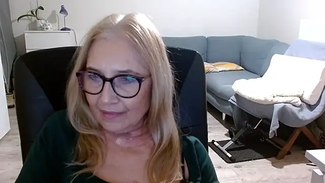 sofia xkiss online show from 7, 2, 2025