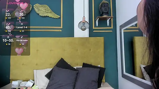 BellaPeers  online show from 1, 2, 2025