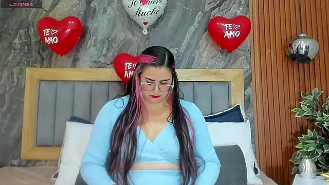 BellaPeers  online show from 14, 2, 2025