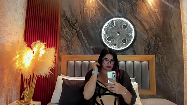 BellaPeers  online show from 21, 11, 2025