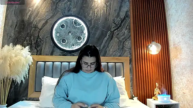 BellaPeers  online show from 22, 5, 2026
