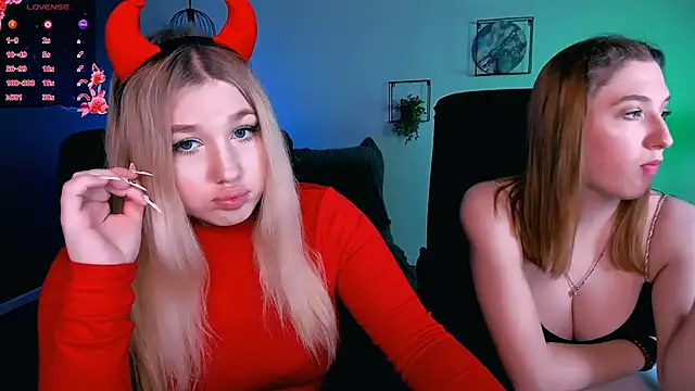 juli kisss online show from 8, 2, 2025