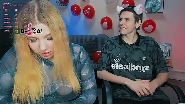 juli kisss online show from 18, 2, 2025