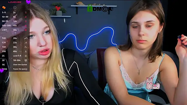 juli kisss online show from 14, 3, 2025