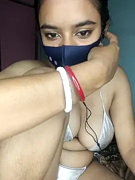 Snapshot of wild_bong_queen chatting on 13, 12, 2024 wild bong queen online show from 13, 12, 2024