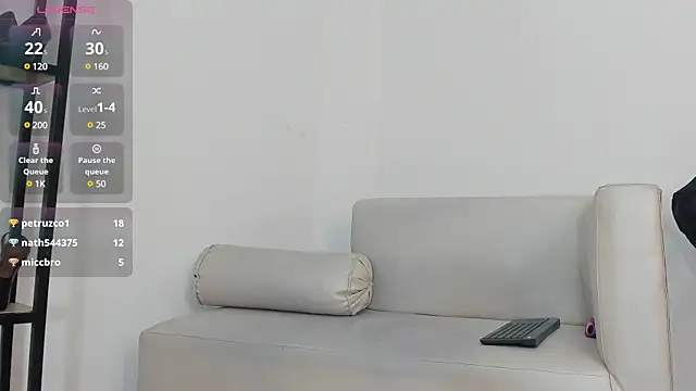 Snapshot of abril_ricci chatting on 2, 1, 2025 abril ricci online show from 2, 1, 2025