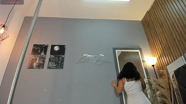 Snapshot of abril_ricci chatting on 9, 2, 2025 abril ricci online show from 9, 2, 2025