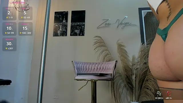 Snapshot of abril_ricci chatting on 20, 2, 2025 abril ricci online show from 20, 2, 2025