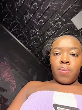 Thyana LS online show from 15, 11, 2025