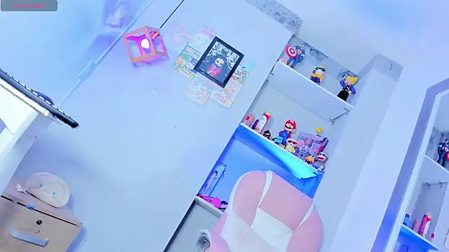 Snapshot of DanniiGrovers chatting on 10, 3, 2026 DanniiGrovers online show from 10, 3, 2026