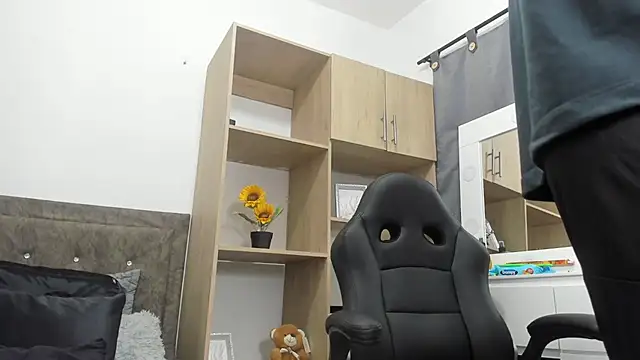 karsonmorris online show from 23, 10, 2025