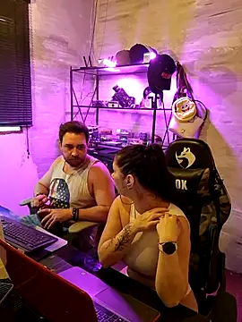 Snapshot of CoelhinhaGostosa chatting on 12, 3, 2026 CoelhinhaGostosa online show from 12, 3, 2026