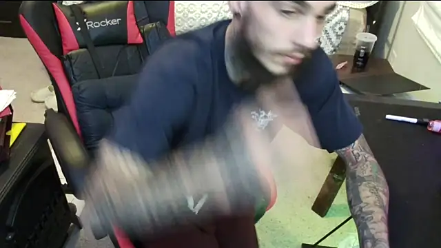 Snapshot of XMeF10 chatting on 15, 1, 2025 XMeF10 online show from 15, 1, 2025