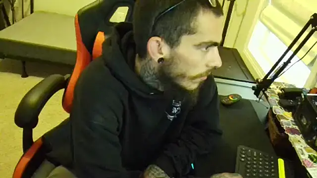 Snapshot of XMeF10 chatting on 15, 2, 2025 XMeF10 online show from 15, 2, 2025